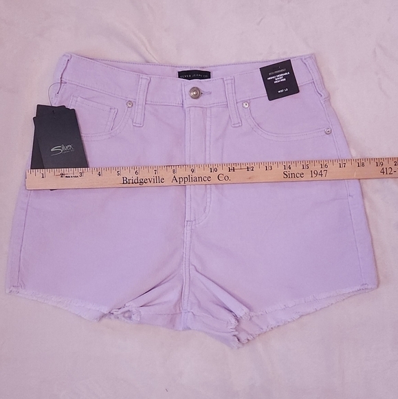 Silver Jeans Co. Highly Desirable High Rise Short Lavender Size 27/3 (wo… - Picture 12 of 16